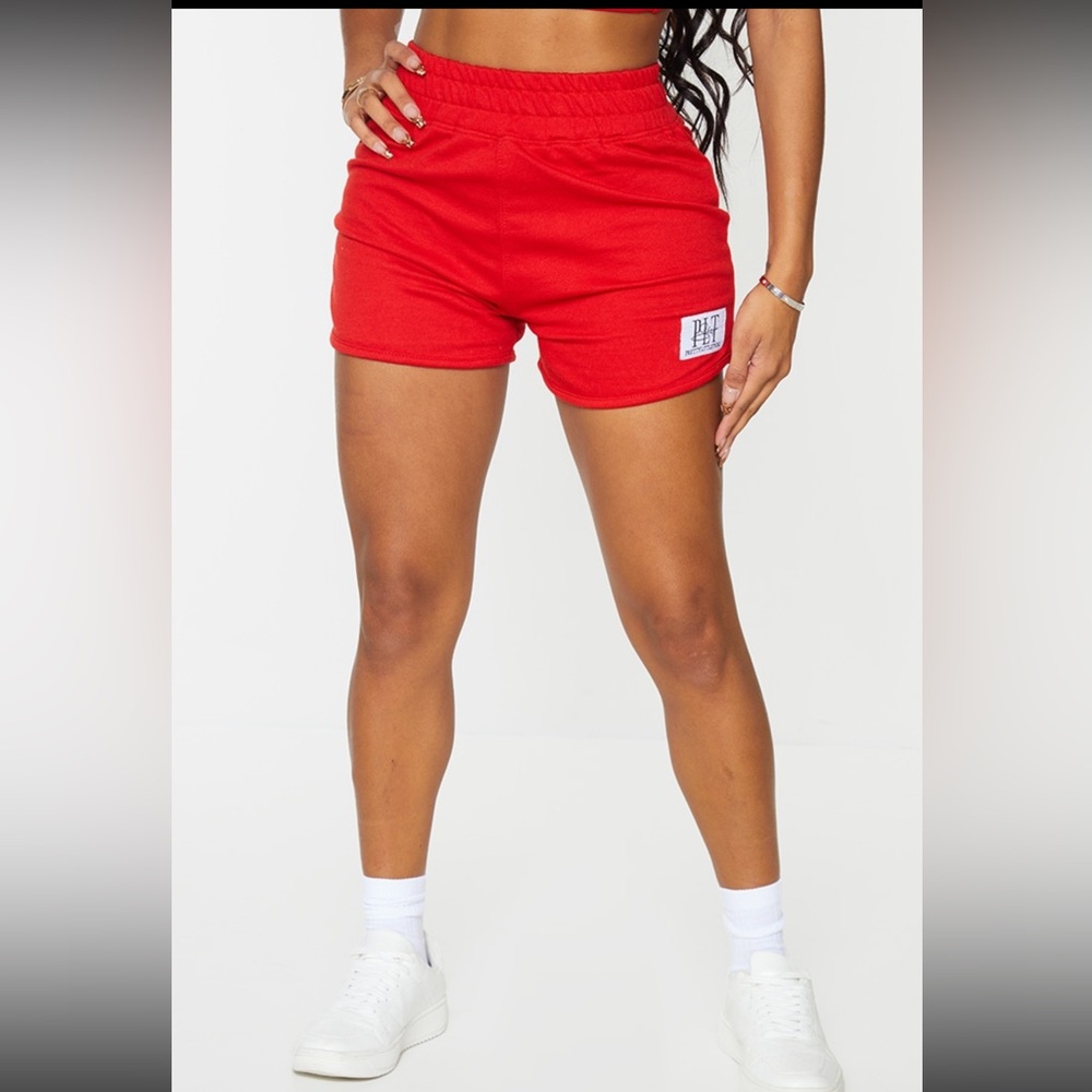 PrettyLittleThing Shape Red Badge Sweat Shorts